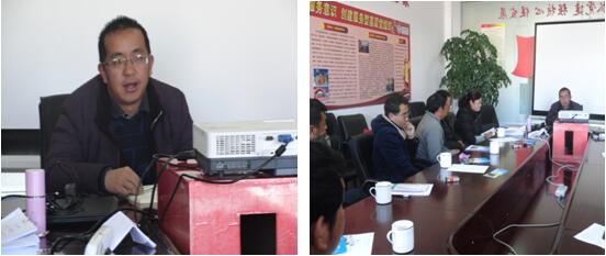 迪庆州移动公司综合部和总司理在清静培训会上讲话。